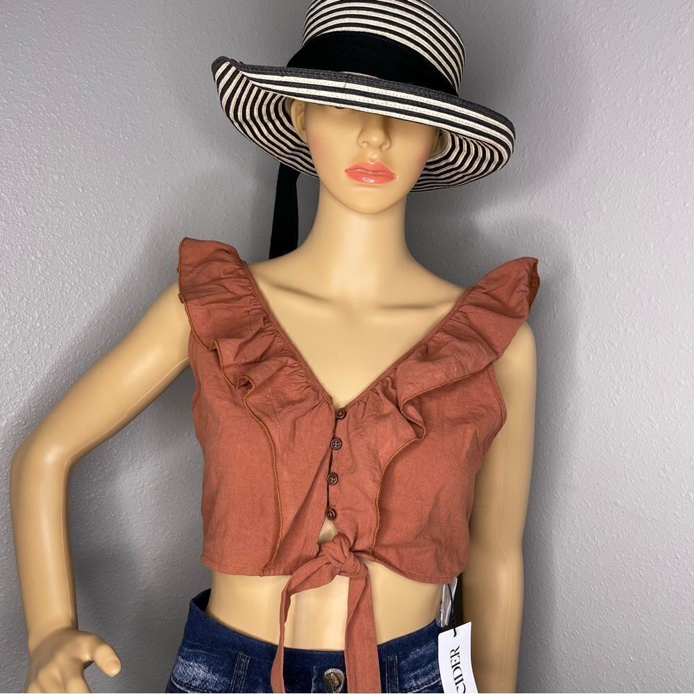 NWT Cider Women’s Ruffle Button Up Knotted Cropped Tank Top Shirt Brown Sz Small